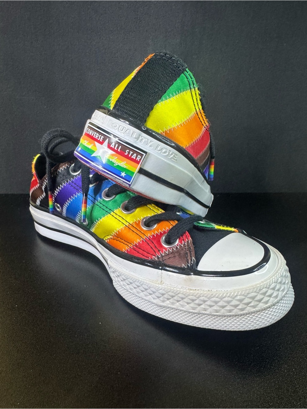 Converse Chuck 70 Low Pride — 167756C
Men’s 4.5 / Women’s 6.5 / EU 37 / 23.5 cm